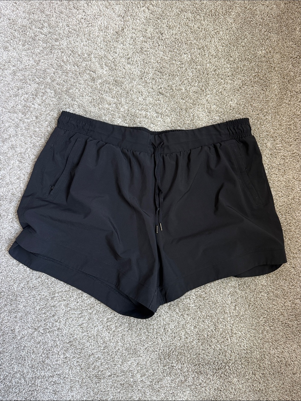 CALIA by Carrie Underwood Black Activewear shorts (XL)